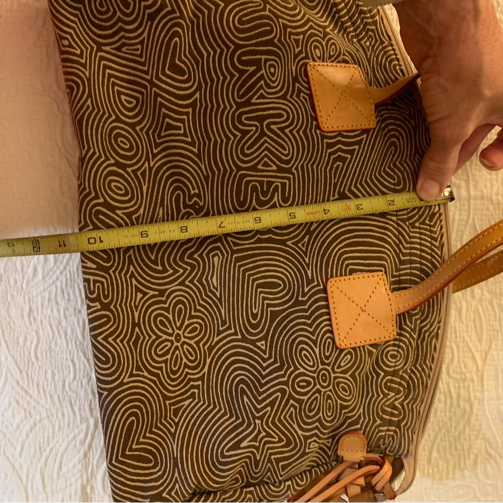 Dooney and Bourke Purse - Picture 8 of 8
